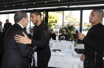 TRANSFER DÖNEMİ - Galatasaraylı Oyuncular Moral Yemeğinde Bir Araya Geldi