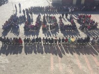 Kitap Okuma Etkinliğinde 'Kudüs' Şeklinde Oturma Düzeni