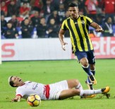 KARABÜKSPOR - Nasri ilk yarıyı kapattı