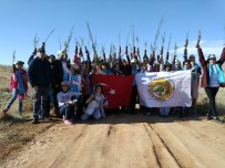 ABDULLAH GÜL - Öğrenciler Fidanları Toprakla Buluşturdu
