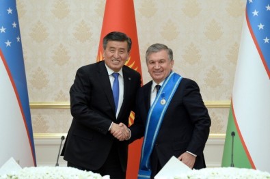 Özbekistan Cumhurbaşkanı'na, Kırgızistan'dan Uzlaştırıcı Nişanı