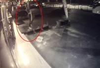 KAÇıŞ - Sancaktepe'de Saldırganın Filmleri Aratmayan Kaçışı