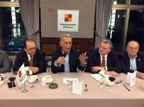 DUYGUN YARSUVAT - Adnan Polat Açıklaması 'Galatasaray'da Hırsızlıklar Masaya Konmadan Galatasaray'ın İyileşeceğine İnanmıyorum'