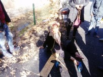 ALZHEİMER HASTASI - Alzheimer Hastası Yaşlı Kadın Kanala Düştü