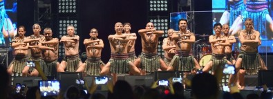 Antalya'da Dossi Dossi Şov