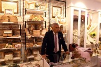 FANTEZI - Başkan Günaydın, Elizi Mağazasını İnceledi
