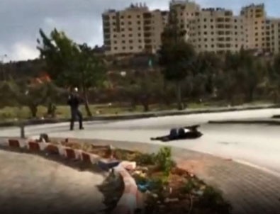 İsrail askerleri canlı yayında Filistinli göstericileri vurdu!