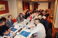 Türkiye'de Yaşayan Abhazların Sorunları Masaya Yatırıldı