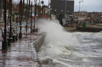 LODOS - Balıkesir'de Lodos Fırtınası