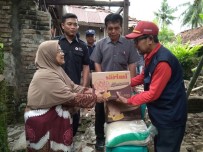 Endonezya Depreminde 2 Kişi Öldü, 7 Kişi Yaralandı