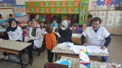 Hisarcık'ta Öğrencilere Ağız Ve Diş Sağlığı Taraması