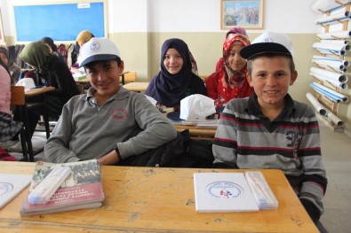 Karaman'da Kitap Toplama Kampanyası Meyvelerini Verdi