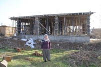 KÖSELI - Kayyum Atanan Bismil Belediyesinden Dar Gelirli 3 Aileye Ev