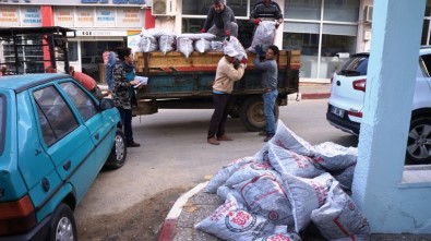 Sarıgöl'de Bin Aileye Kömür Yardımı