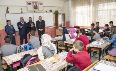 Vali Zorluoğlu'nun Okul Ziyareti