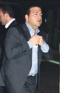 Mesut Yılmaz'ın oğlu evinde ölü bulundu