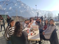 HAYRETTIN ÇIFTÇI - Karlı Sümbül Dağı Manzaralı Piknik Keyfi