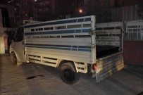 DİYARBAKIR EMNİYET MÜDÜRLÜĞÜ - Diyarbakır'da Kamyonetin Demir Profillerine Gizlenmiş 50 Kilo Esrar Ele Geçirildi