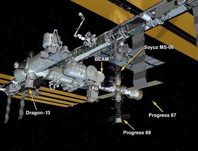 Dragon kapsülü ISS'ye ulaştı
