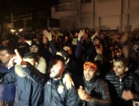 Galatasaray taraftarından havaalanı ve Florya'da protesto