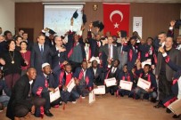 ÖĞRETMEN ADAYI - Ganalı Öğretmen Adayları Mezun Oldu