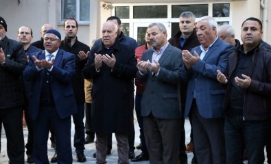 Marmaraereğlisi Belediye Başkanı Uyan Umre Yolcularını Uğurladı