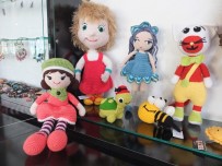 KANSEROJEN MADDE - (Özel) Amigurumi İle Organik Oyuncak Üretip Avrupa'ya Satıyorlar