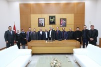ALİ BAŞAR - Başkan Toçoğlu, AK Parti Arifiye İlçe Yönetimiyle Bir Araya Geldi