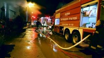 Bursa'da Çamaşır Yıkama Merkezinde Yangın