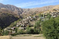 BAYRAM DEMIR - Çüngüş'te Susuz Köyler Suya Kavuştu
