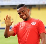 SALİH DURSUN - Eto'o, Alanyaspor Maçına Yetiştirilmeye Çalışılıyor