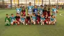 (Özel) Suriyeli Ve Türk Çocukların Futbol Keyfi