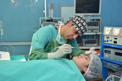 Piezo Cerrahisi İle Ultrasonik Burun Estetiği