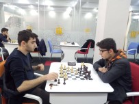 ÖMER ÇELİK - Tanışma Satranç Turnuvası Yapıldı