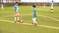 FUTBOL TURNUVASI - Türk Ve Suriyeli Çocuklar Turnuvada Buluştu