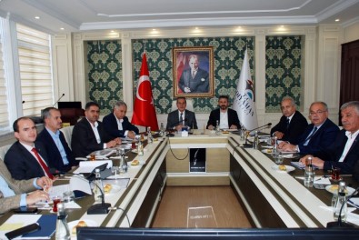 Adıyaman'ın Yatırım Ve Projeleri Masaya Yatırıldı