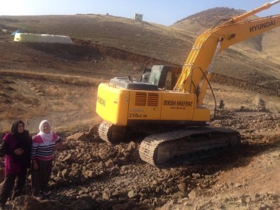 Hozat'ta, Yenidoğdu Köyünün Yol Sorunu Çözüldü