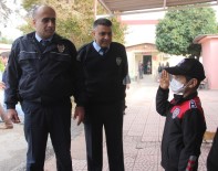 Polis Hayranı Lösemi Hastası Mustafa'nın Tek Hayali Arabalı Yatakta Uyumak