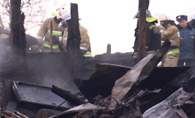 Rusya'da Tek Katlı Evde Yangın Açıklaması 7 Ölü