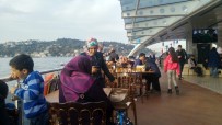 VALİDE SULTAN - Üsküdar'da Engelli Vatandaşlara Boğaz Turu