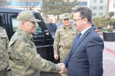 3. Ordu Komutanı Orgeneral İsmail Serdar Savaş, Iğdır Valisi Enver Ünlü'yü Ziyaret Etti
