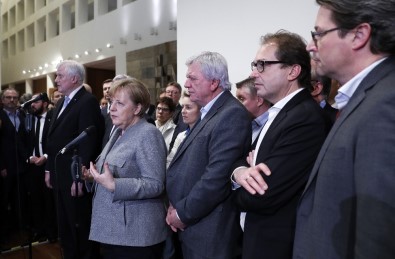 Almanya Hükümet Kuramama Rekoru Kırıyor