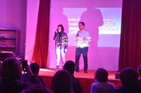 KONSEPT - Alternatif Sahne Üniversitelilerin İlgisi