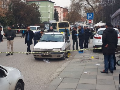 Ankara'da otomobile silahlı saldırı: 2 ölü