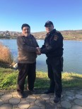 VATANSEVER - Kendisini Gölden Kurtaran Güvenlik Görevlisine Teşekkür Etti