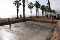 KONYAALTI SAHİLİ - Konyaaltı Sahili Projesi'ndeki Çalışmalar