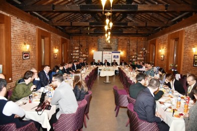 Moldovalı Belediye Başkanları İzmit'i Gezdiler