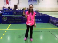 FETHI YAŞAR - Yenimahalle Başarısını Masa Tenisinde De Gösterdi