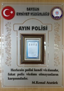 Cinayet Bürosu Çalışanları 'Ayın Polisi' Seçildi