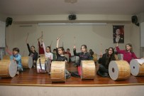 ŞAKIR YÜCEL KARAMAN - Güngören'de Kültür, Sanat Ve Beceri Kursları Devam Ediyor